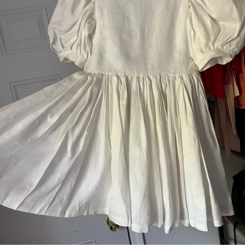 HAPPY BUTTON white linen short‎ puff sleeve babydoll full skirt tie back mini